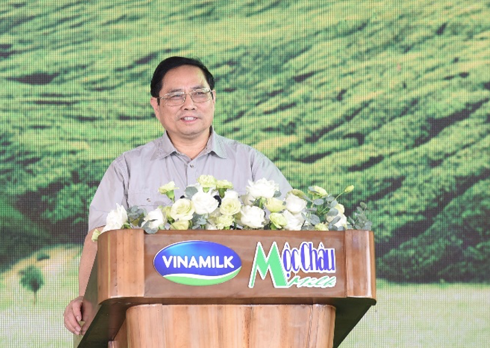 Chính[-]thức[-]ra[-]mắt[-]và[-]khởi[-]công[-]dự[-]án[-]"Tổ[-]hợp[-]thiên[-]đường[-]sữa[-]Mộc[-]Châu"